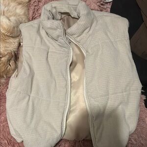 American Eagle Outfitters Cream Puffer Jacket with Quilted Texture
